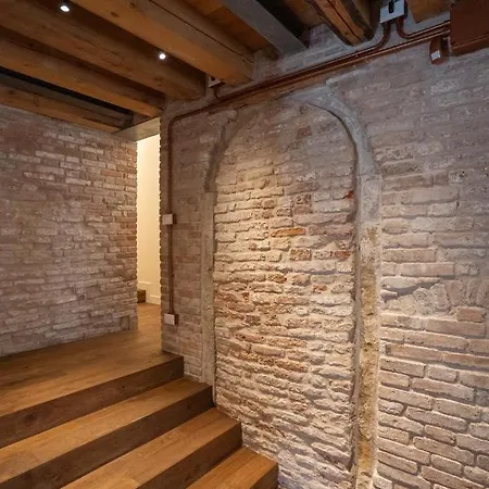 아파트 Ca Longo Palace *