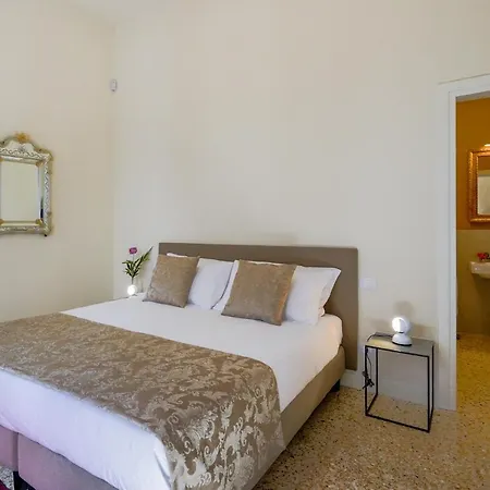 Apartment Ca Longo Palace